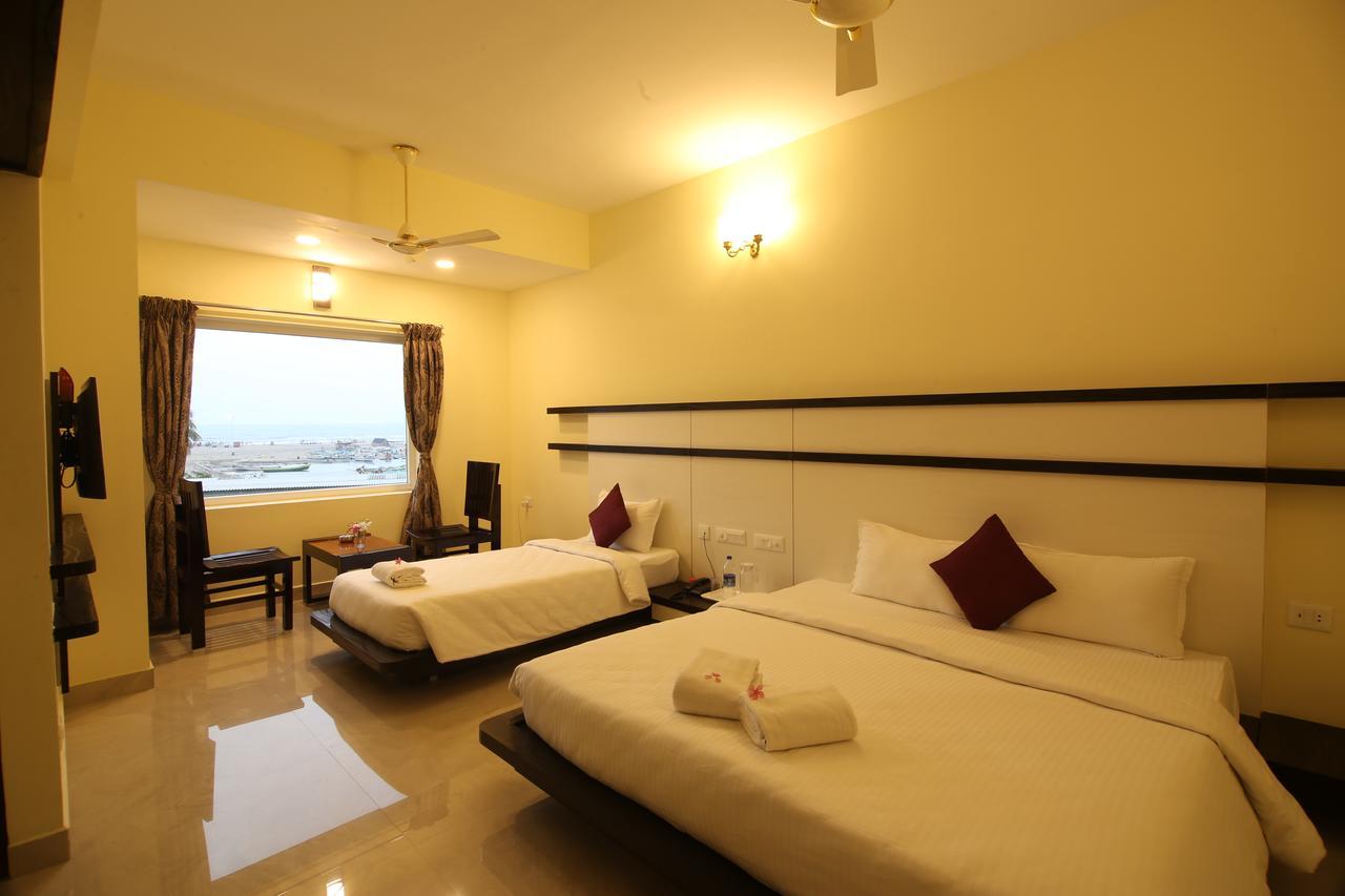 Sri Gnana Vedha Beach Residency Velankanni Exteriör bild