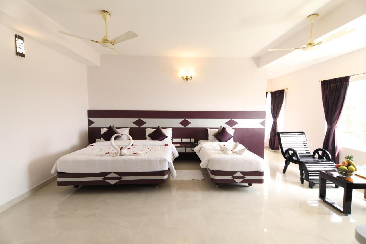 Sri Gnana Vedha Beach Residency Velankanni Exteriör bild