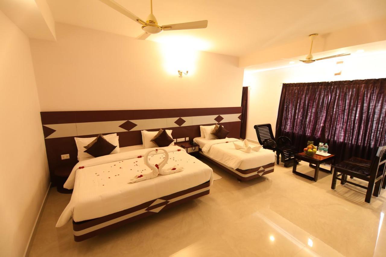 Sri Gnana Vedha Beach Residency Velankanni Exteriör bild